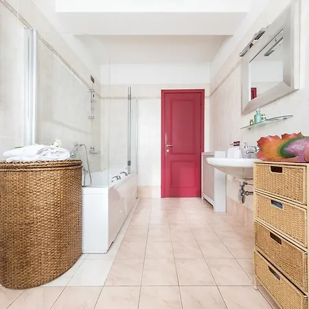 Apartment Oriental Luxury In Cernobbio